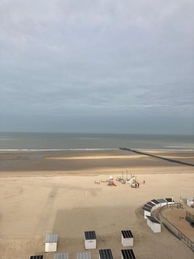 Apartment Seaview 3 Bedr - 8p - - Type Antwerpen85 - Frontal Seaview, Situated At The Ostend